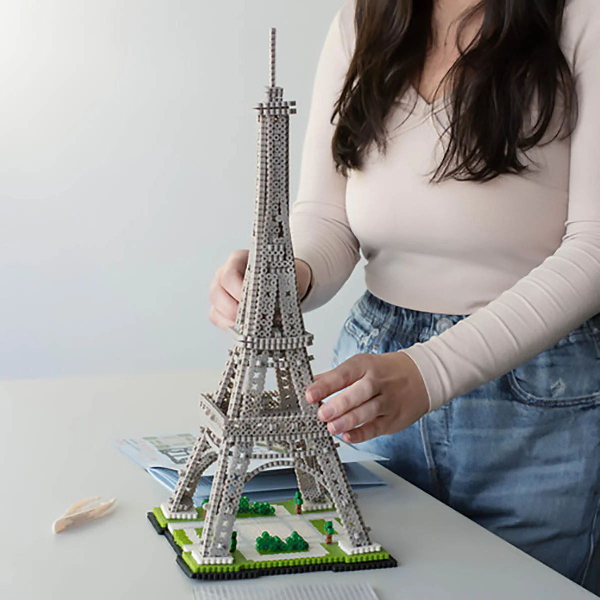 Perler 3D Eiffel Tower Fused Bead Kit - Image 3