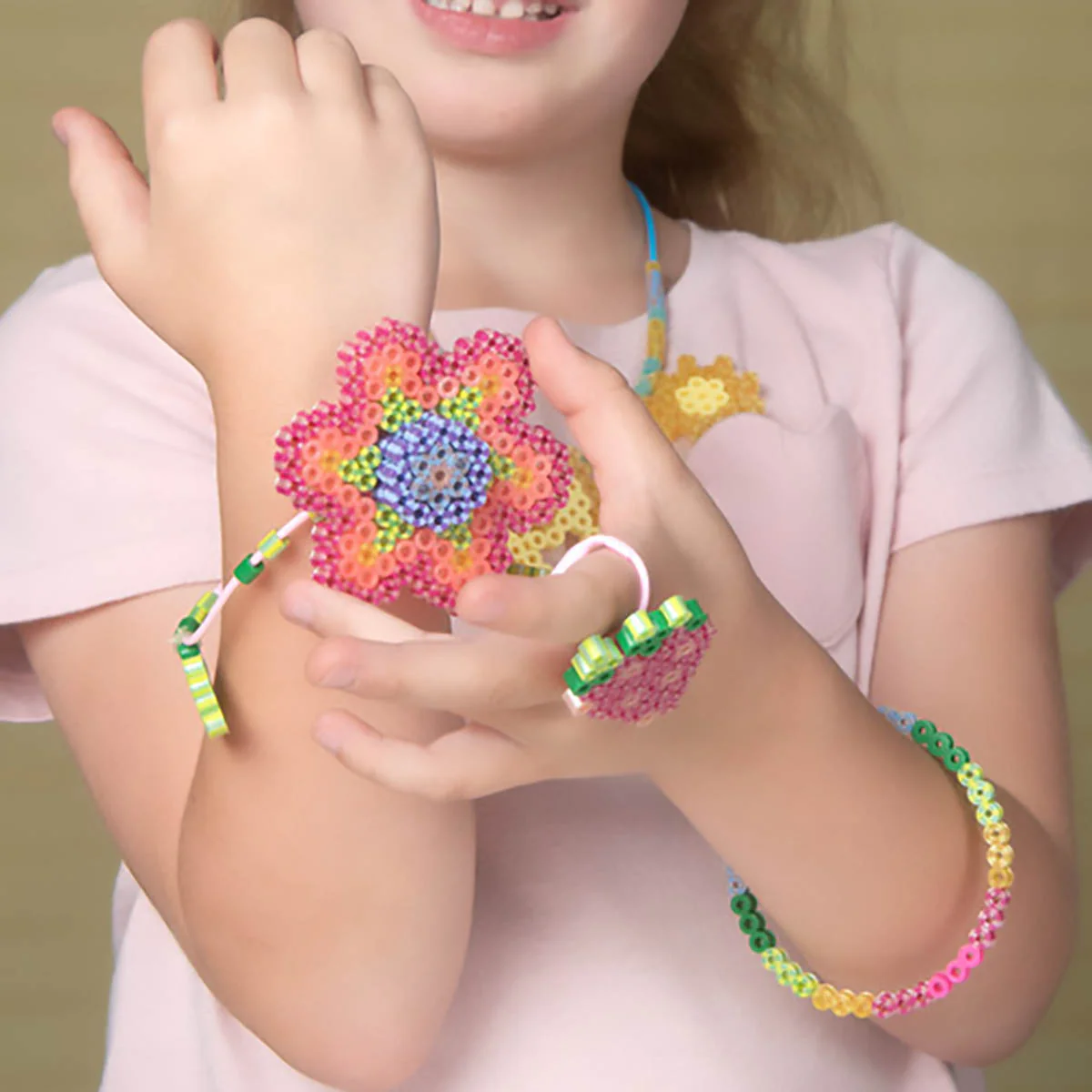 Perler Stripes 'n Jewelry Activity Kit - Image 7